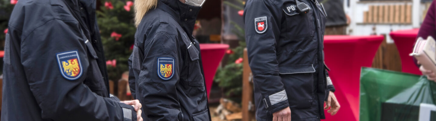 Ordnungsamt und polizei kontrolle marktplatz auich web